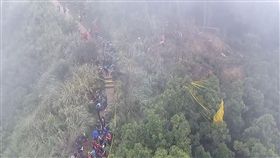 一架F-16戰機民國107年在新北市五分山失事，基隆市消防局遙控無人機小組適時提供搜救資訊，成效顯著，109年擬再添購6台無人機，盼助提升救災效益。（基隆市消防局提供）中央社記者王朝鈺傳真　108年11月11日