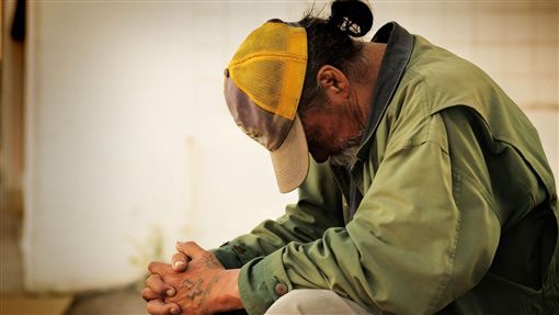 基隆街友打死人一審無期　二審改判15年