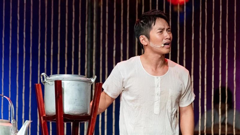 招了！蔡昌憲惹哭老婆「面紙都用光」