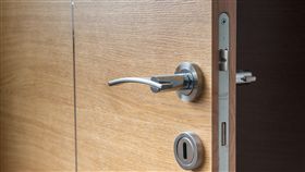 -門-玄關-（圖／pixabay）