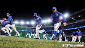  12強中華隊賽前練球。（圖／記者王怡翔攝影）