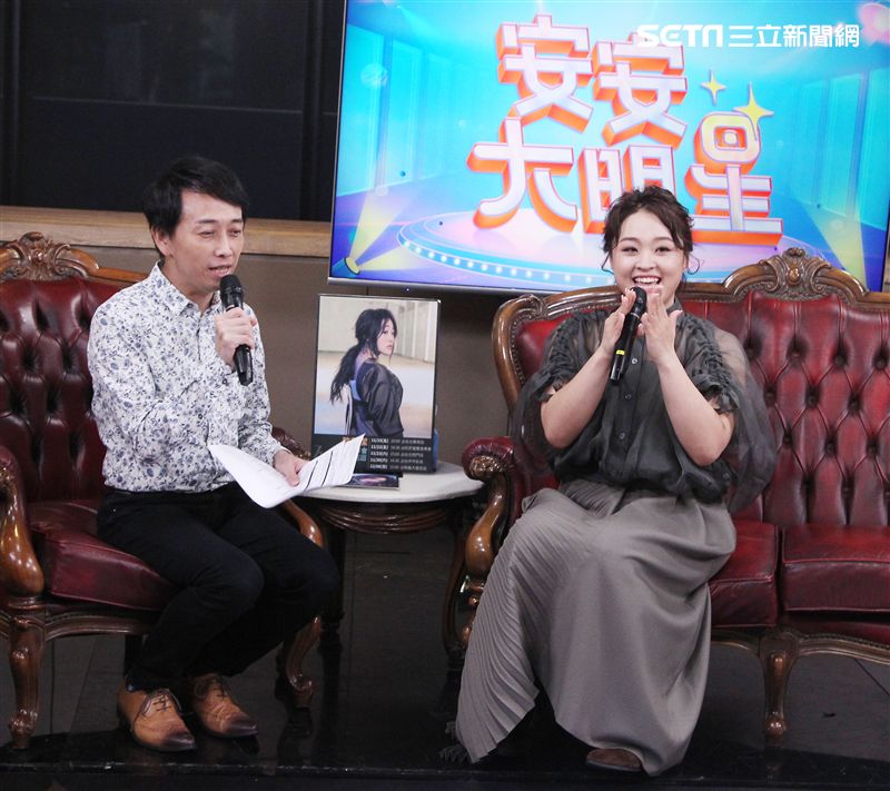許莉潔安安大明星。（記者邱榮吉/攝影）