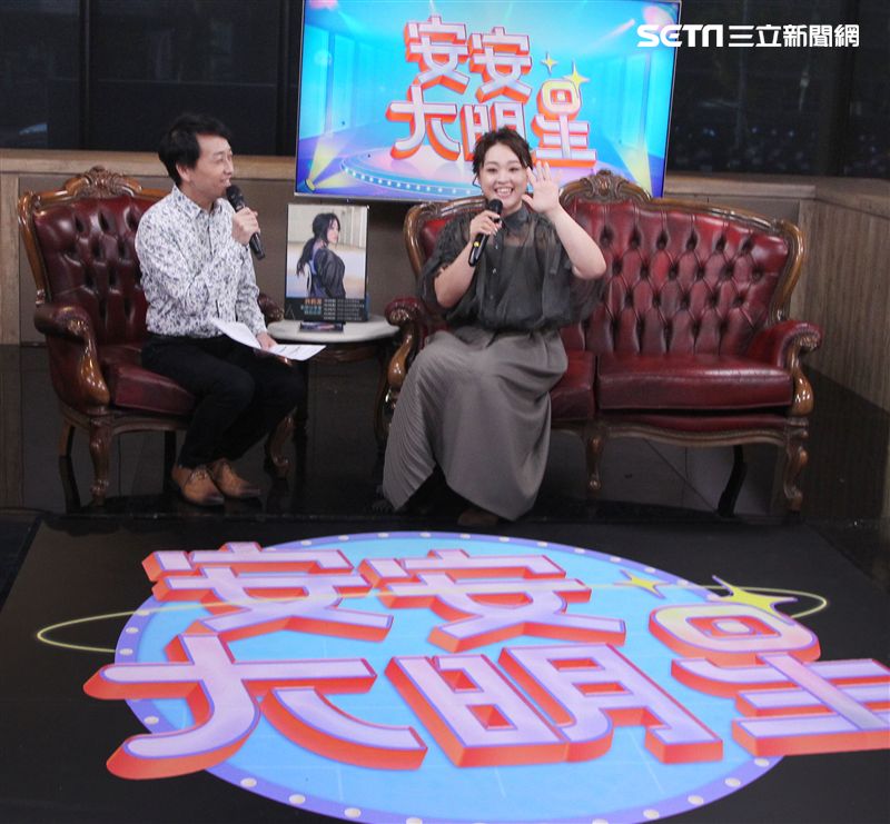 許莉潔安安大明星。（記者邱榮吉/攝影）