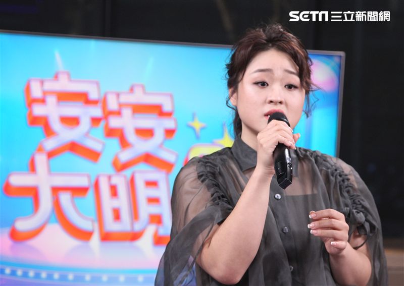 許莉潔安安大明星。（記者邱榮吉/攝影）