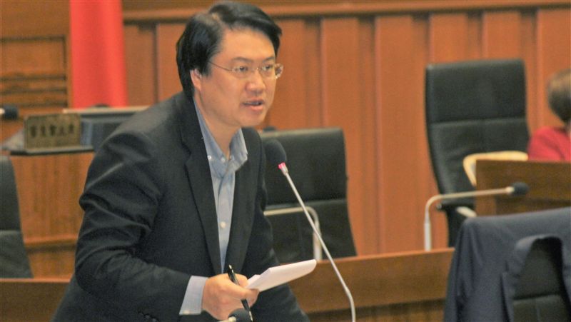 林右昌：基隆經濟產值5年增218億