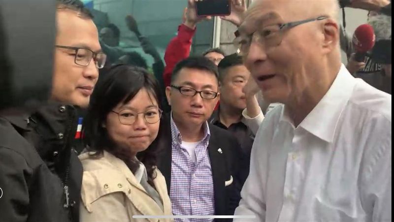 被激到？吳敦義：我資歷選總統過分嗎