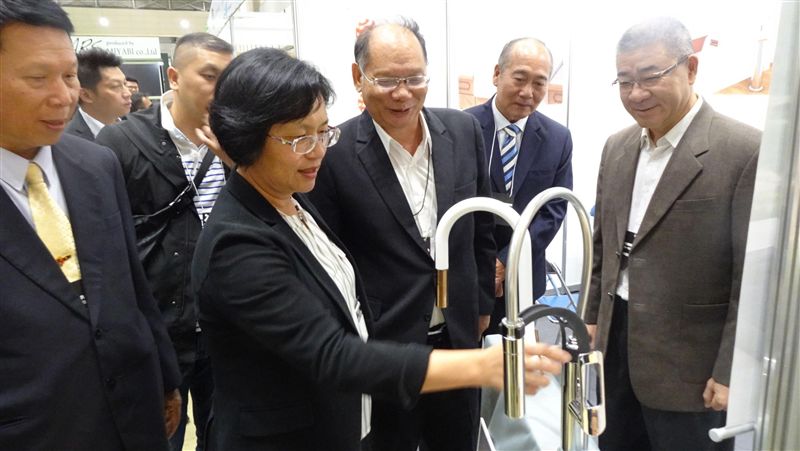 水五金業者東京參展　多國買家洽詢！