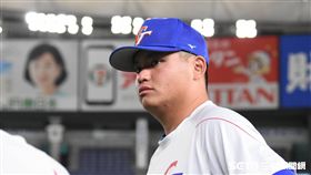 ▲世界棒球12強賽胡智為吳昇峰韓國隊台灣中華隊。（圖／記者王怡翔攝影）