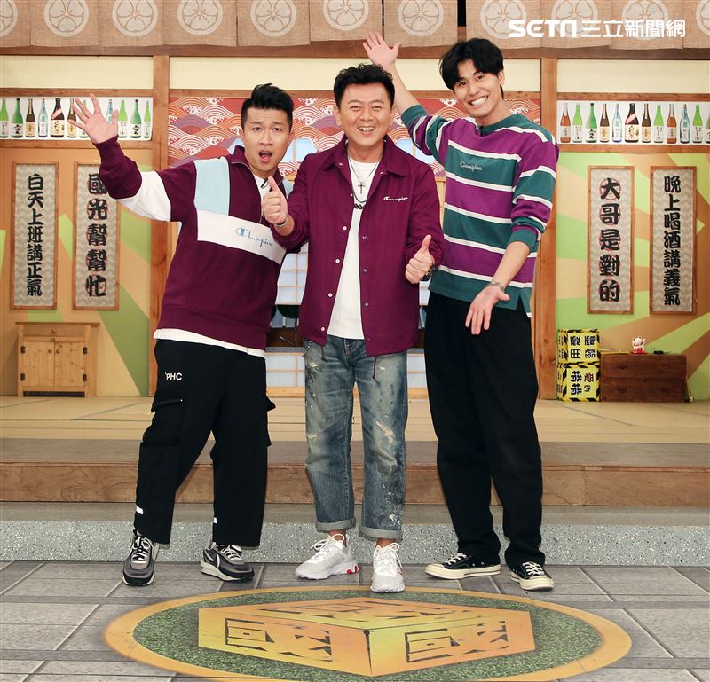 「國光幫幫忙之大哥是對的」改版記者會，主持人 庹宗康、張立東、風田。（記者邱榮吉/攝影）