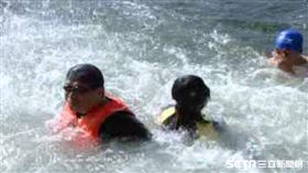 汪笨湖、黃光芹、王定宇跳愛河
圖／資料照