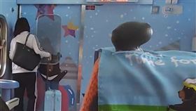 親子車廂,太吵,被嫌,台鐵,小朋友,議論,爆怨公社,媽媽,阿姨