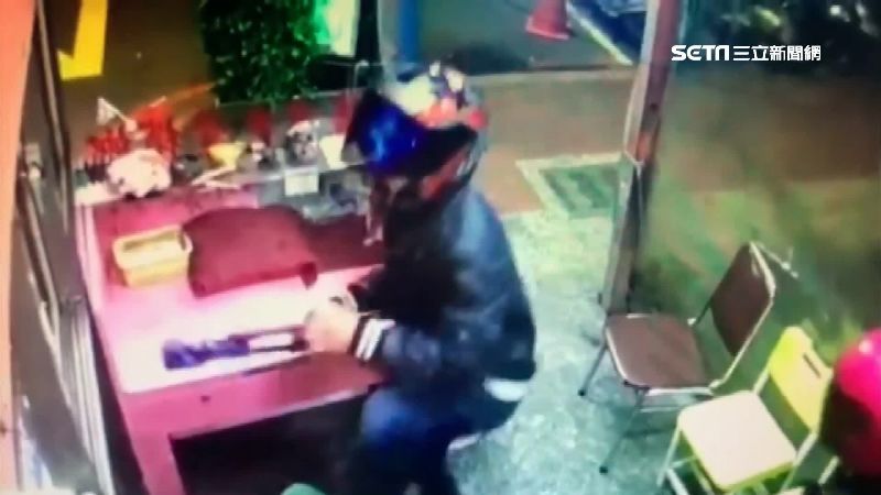 惡煞暗夜砸檳榔攤　嫌犯竟是高中同窗