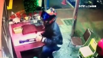 惡煞暗夜砸檳榔攤　嫌犯竟是高中同窗