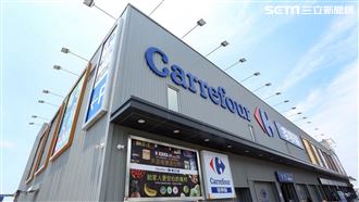 家樂福「冷凍水餃、餅乾買1送1」！