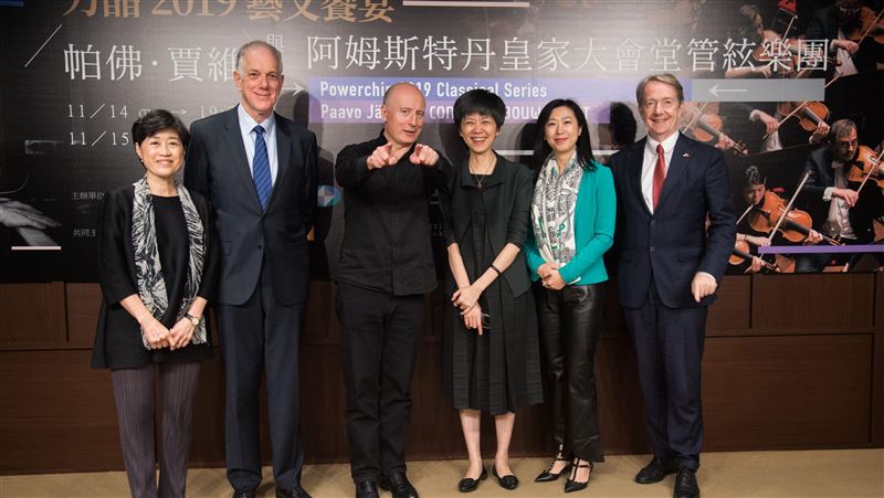 與爸爸無話不談！賈維展現溫暖父子情