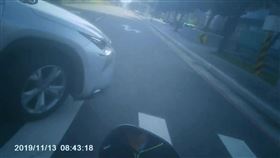 新北市，淡水，迴轉車，行車糾紛，直行車