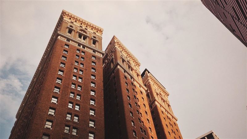 10樓屋主怒控樓上改套房害壁癌、漏水，求償109餘萬元，法院判決出爐。（示意圖／Pixabay）