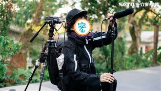 男星校園怪異變裝！學生嚇到瘋狂尖叫