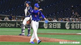 ▲12強中美大戰，吳昇峰退場。（圖／記者王怡翔攝影）