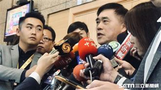 槓上！郝龍斌開戰：吳敦義退出不分區