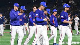 ▲12強中美大戰賽後，中華隊落寞。（圖／記者王怡翔攝影）