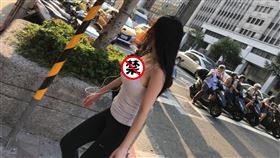 正妹,上圍,小可愛,機車,騎士,注目禮　圖／翻攝加藤軍路邊隨手拍