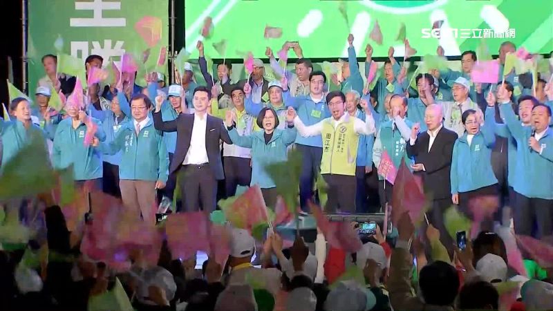 再給辣台妹4年！小英秀客語打韓痛處