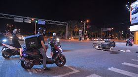 花蓮外送員1個月8起事故　縣府輔導組職業工會根據花蓮縣警局統計，花蓮美食外送平台上線約1個月，就累積8件外送員交通事故案件，造成6人受傷。因應中央尚未制定管理法令，花蓮縣政府輔導外送員籌組工會，爭取應有權益。（民眾提供）中央社記者張祈傳真　108年11月16日