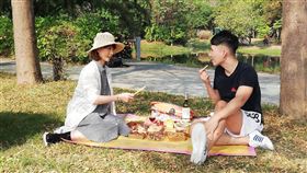 高鐵假期推野餐趣方案吸客台灣高鐵公司推出一系列高鐵假期，其中「野餐趣」方案，不但享車票及住宿優惠，另贈送北、中、南16家合作飯店的精緻野餐組合。中央社記者汪淑芬攝　108年11月16日