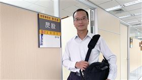 檢察事務官李沛承　曾深入坍塌現場找證據檢察事務官就像檢察官得力的左膀右臂，檢事官李沛承擁有土木與結構技師專業證照，曾深入建築坍塌現場找尋證據。中央社記者郭宣(文三)攝　108年11月17日