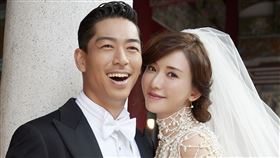 第一名模林志玲與日本「放浪兄弟」成員AKIRA婚紗照。（Ralph Lauren提供）