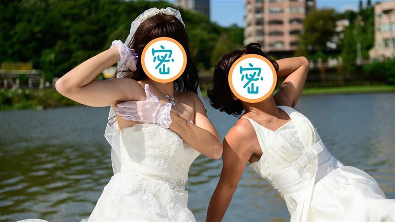 他穿婚紗大露毛⋯男星驚恐：別毀童年