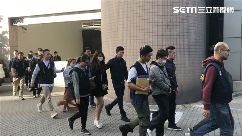 逼女關套房接客　賣淫團全家都做這事