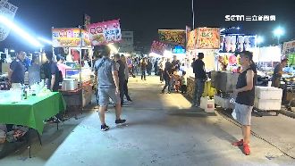 一德夜市搬家人潮銳減　攤販：想回去