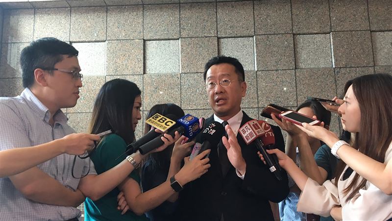 吳欣盈列民眾黨不分區　顧：選上再說