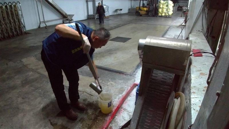 高市啟夜鷹專案　查獲食品廠偷排廢水