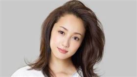 澤尻英龍華 微博