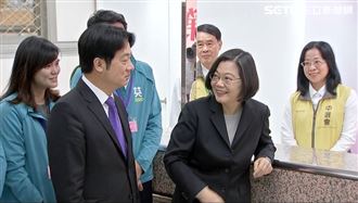 韓國瑜諷借殼上市　小英超暖心再回應