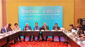 ICF主席領軍訪桃園　交流推動智慧服務經驗桃園市獲2019國際組織ICF「智慧城市論壇」智慧城市無限學習主題首獎，桃園航空城公司特邀ICF主席率團來台參與桃園航空城論壇暨ICF聯合工作坊，交換推動智慧服務經驗。（桃園航空城公司提供）中央社記者吳睿騏桃園傳真  108年11月19日