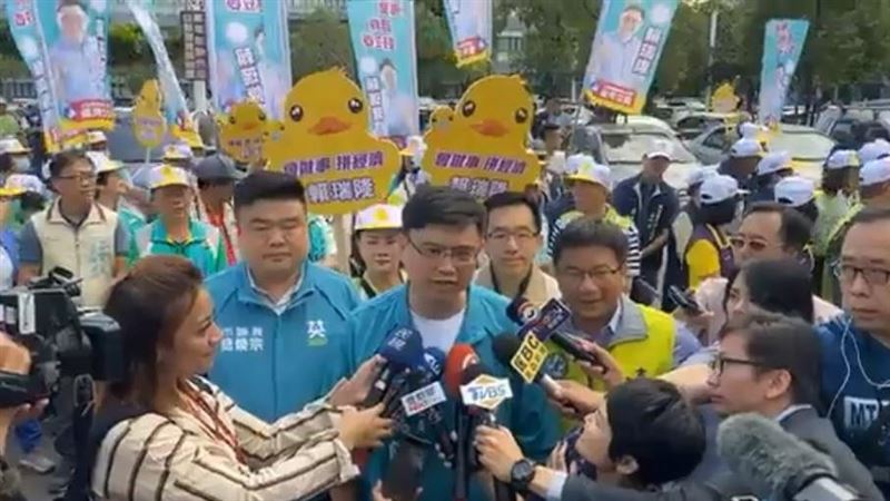 狹路相逢！高市立委登記藍綠叫陣