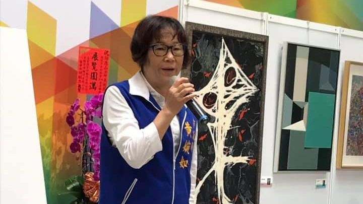 國民黨議員黃婉如朝警揮拳　判刑出爐