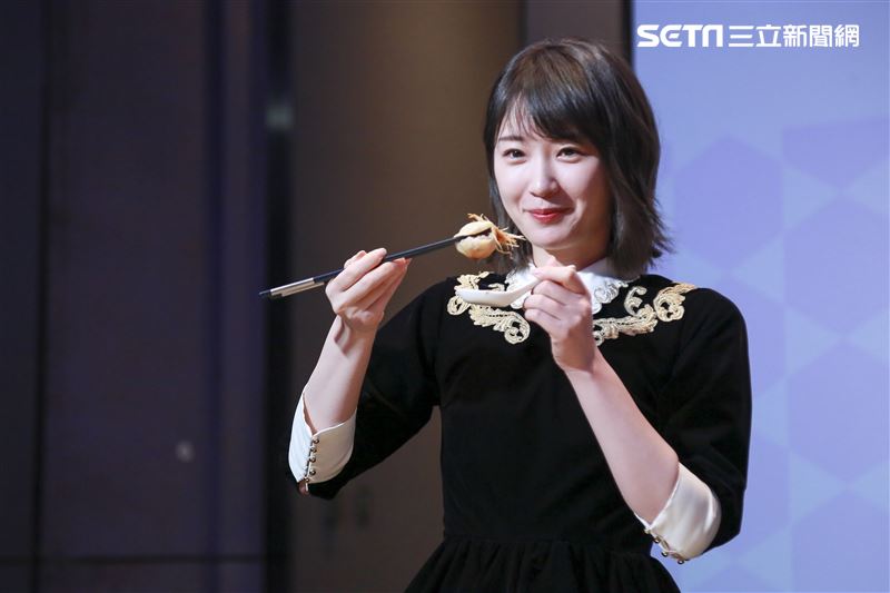 乃木坂46將於明年與粉絲們再度相約台北小巨蛋，成員高山一實、松村沙友理特別來台宣傳。（圖／記者林士傑攝影）