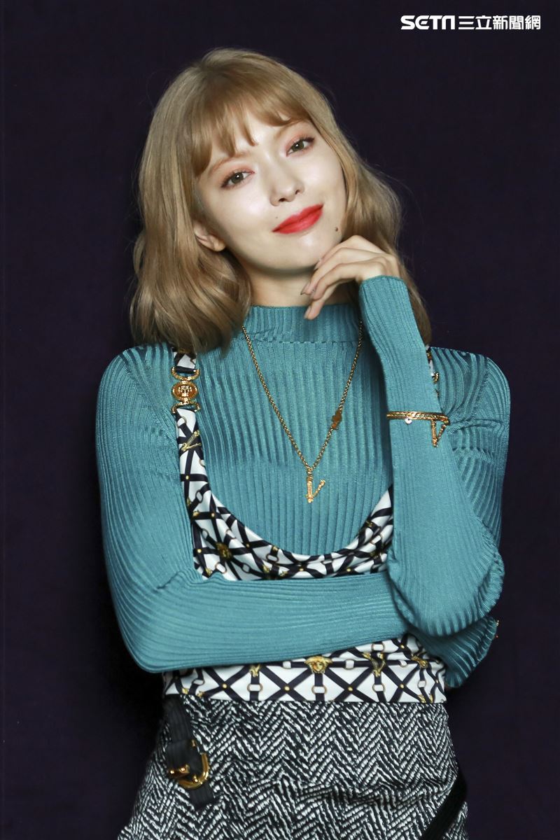 日本人氣模特兒八木Alissa接受三立新聞網專訪。（圖／記者林士傑攝影）