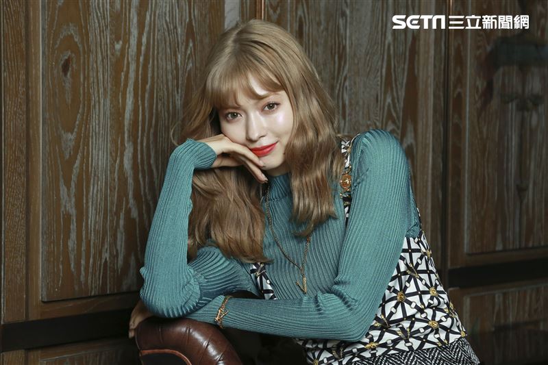 日本人氣模特兒八木Alissa接受三立新聞網專訪。（圖／記者林士傑攝影）