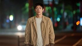 三浦春馬,多部未華子,小小夜曲 天馬行空提供