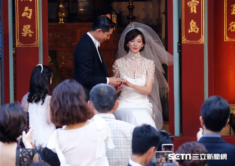 林志玲和AKIRA世紀婚禮。（圖／記者林聖凱攝影）