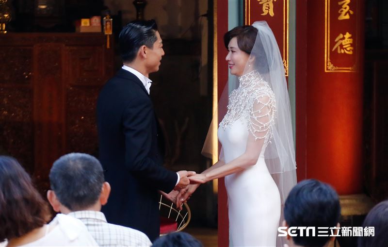 林志玲和AKIRA世紀婚禮。（圖／記者林聖凱攝影）