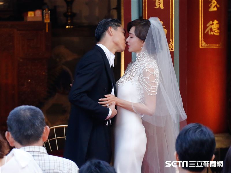 林志玲和AKIRA世紀婚禮。（圖／記者林聖凱攝影）