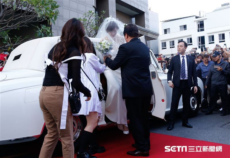 林志玲和AKIRA世紀婚禮。（圖／記者林聖凱攝影）