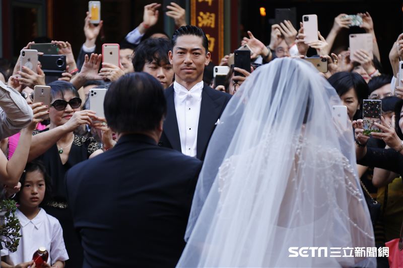 林志玲和AKIRA世紀婚禮。（圖／記者林聖凱攝影）